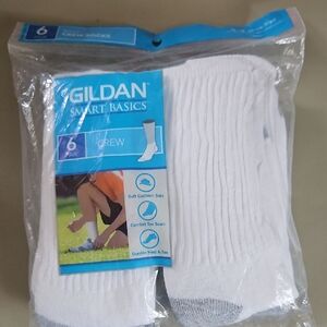 Gildan White Crew Athletic Socks - 6 Pack